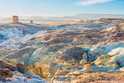 grand-staircase-chimney-rock-sunset-distance.jpg