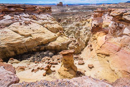 white-rocks-hoodoo-utah-grand-staircase.jpg